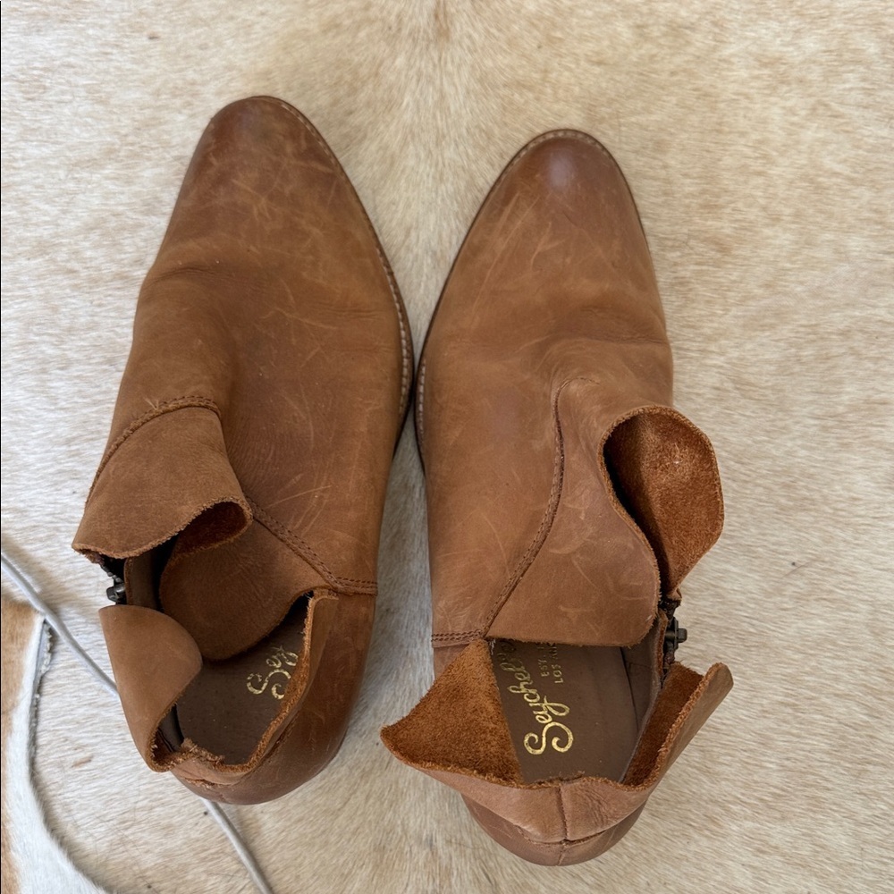 Anthropologie Seychelles Women's Tan SNARE Leather Ankle Booties size 8 - Picture 3 of 15